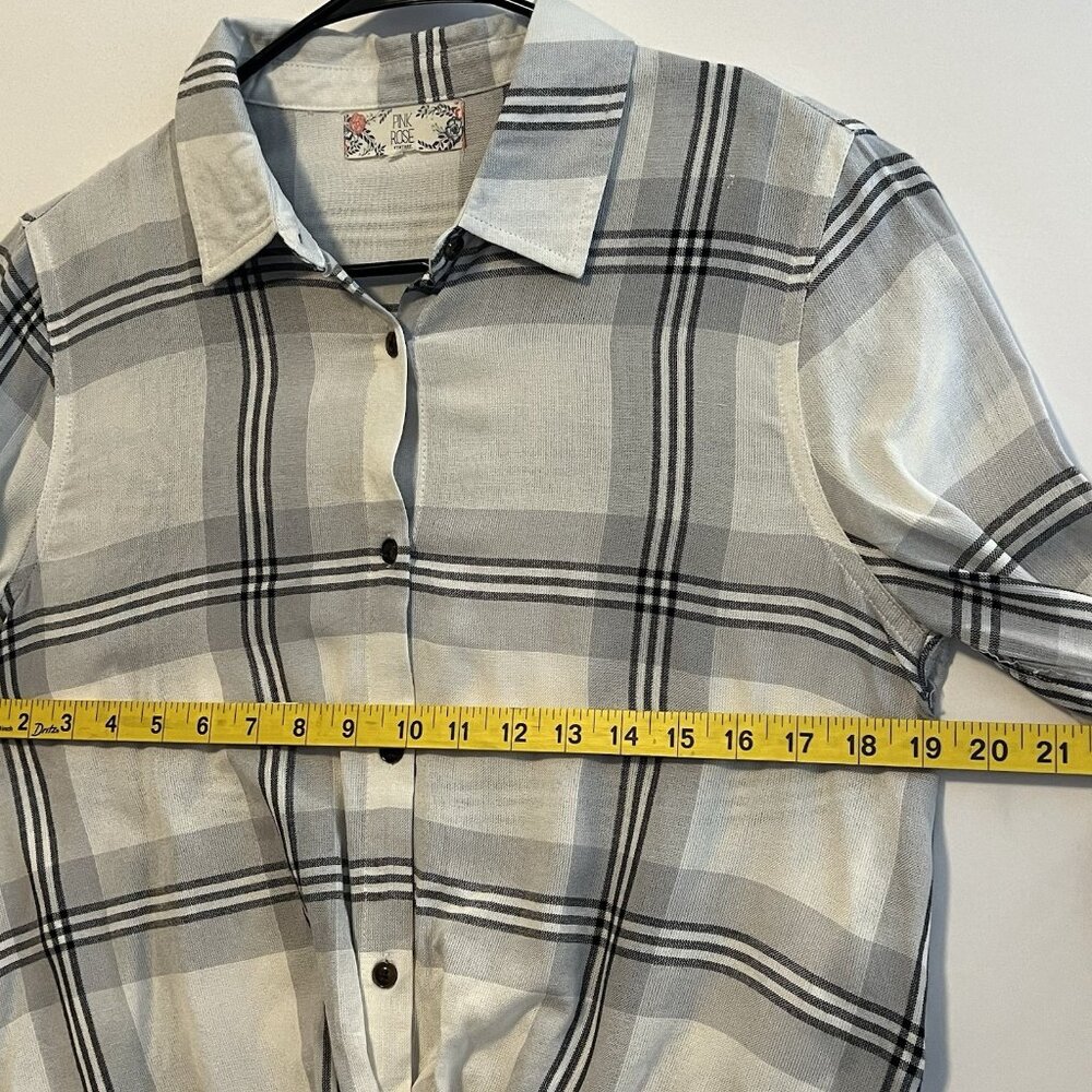 Pink Rose Vintage Women’s Top Plaid Button Front Medium Gray Blouse Long Sleeves - Picture 8 of 12